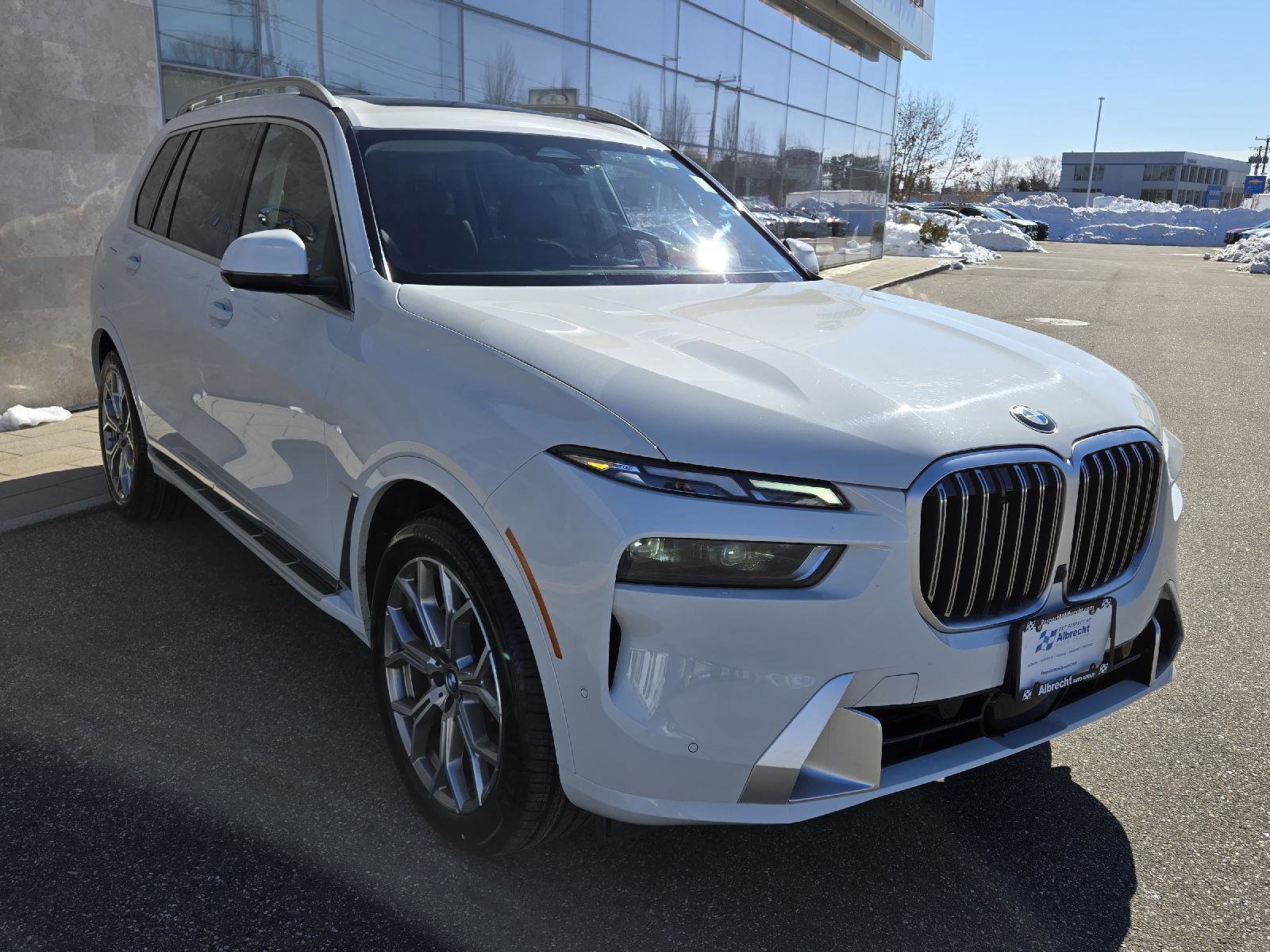 Used 2025 BMW X7 xDrive40i image 17