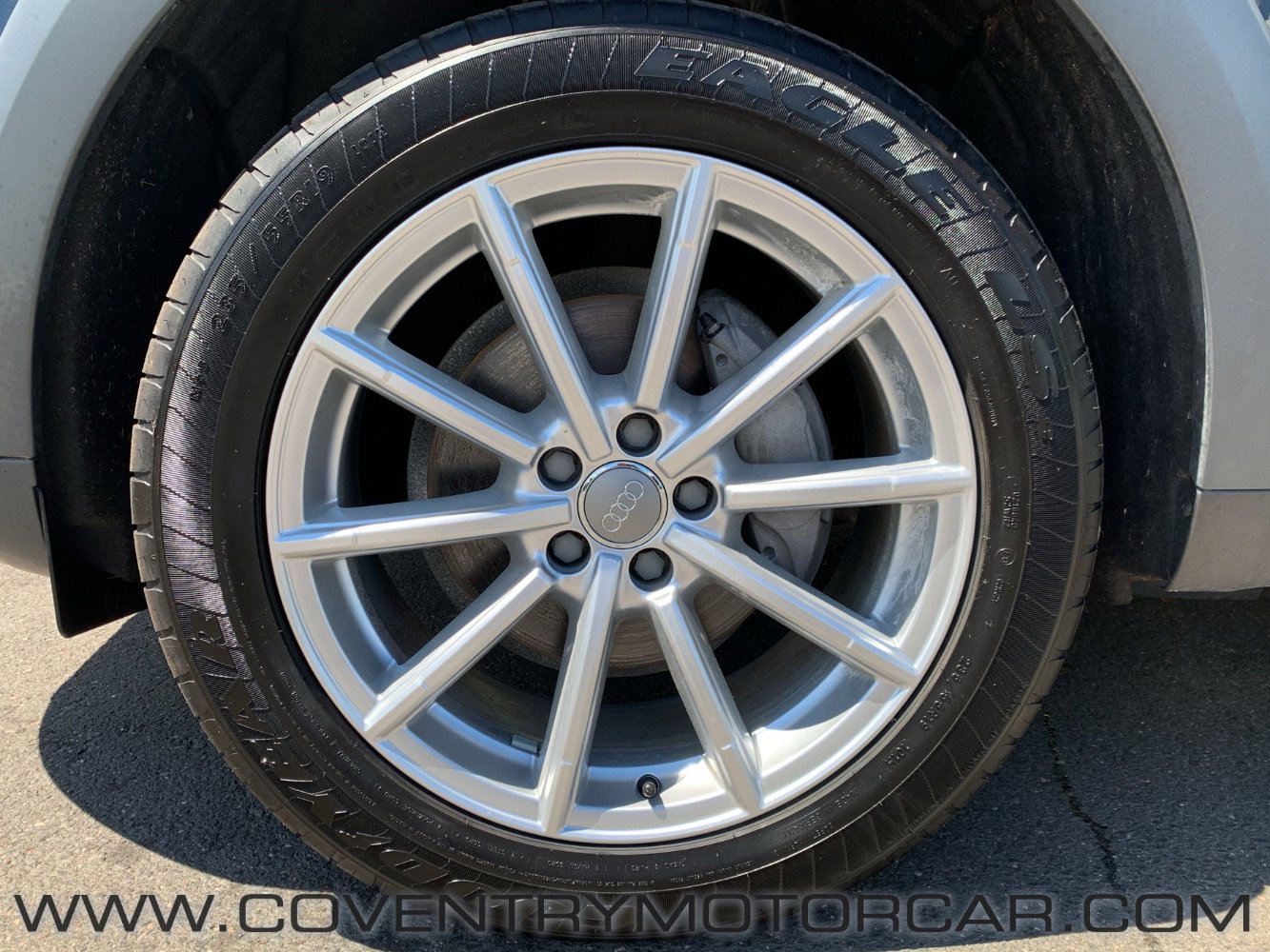 Used 2017 Audi Q5 2.0T Premium Plus w/ Technology Package image 12