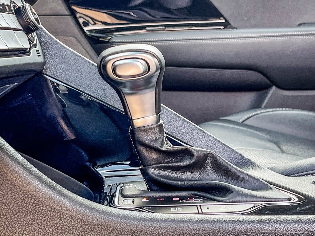 Used 2022 Kia Niro EX Premium image 59