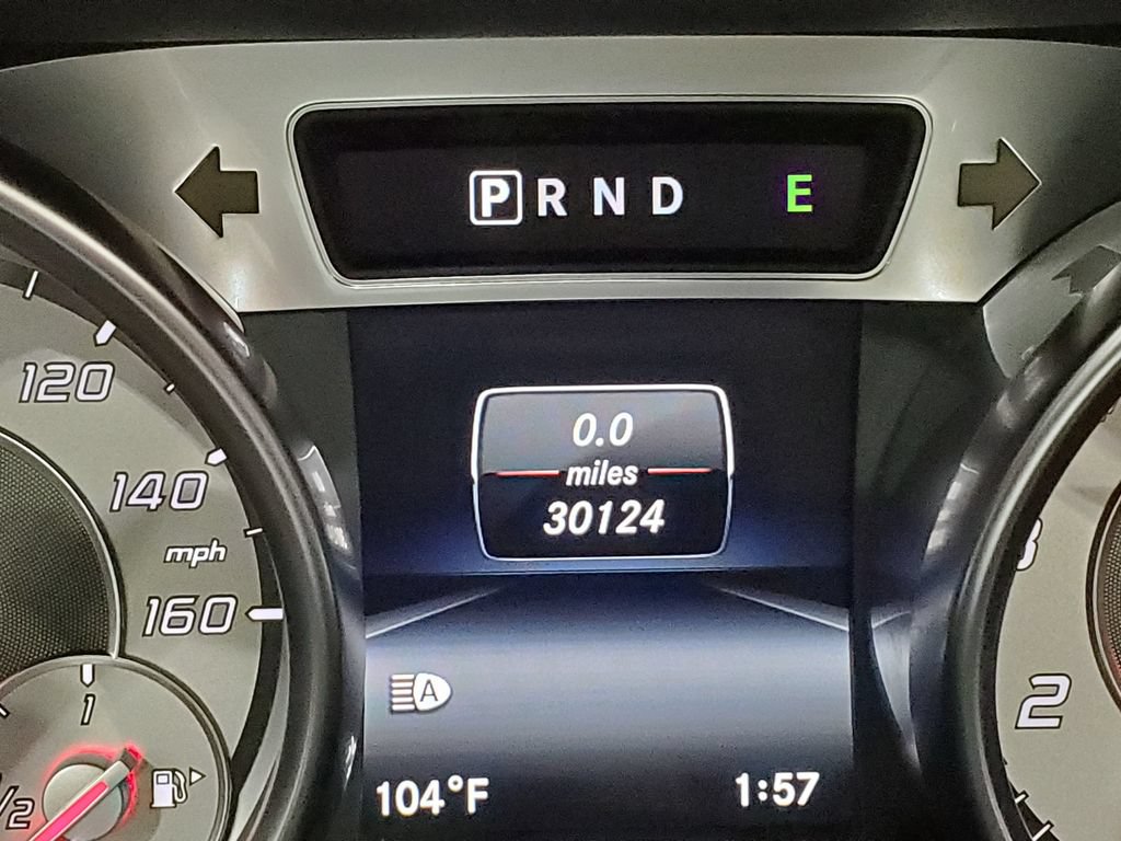 Used 2015 Mercedes-Benz SL 400 image 28