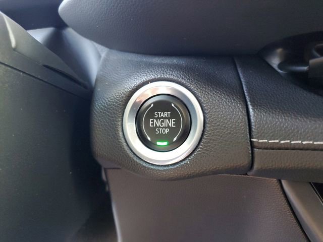 Used 2022 Buick Envision Essence w/ Technology Package II FWD image 24