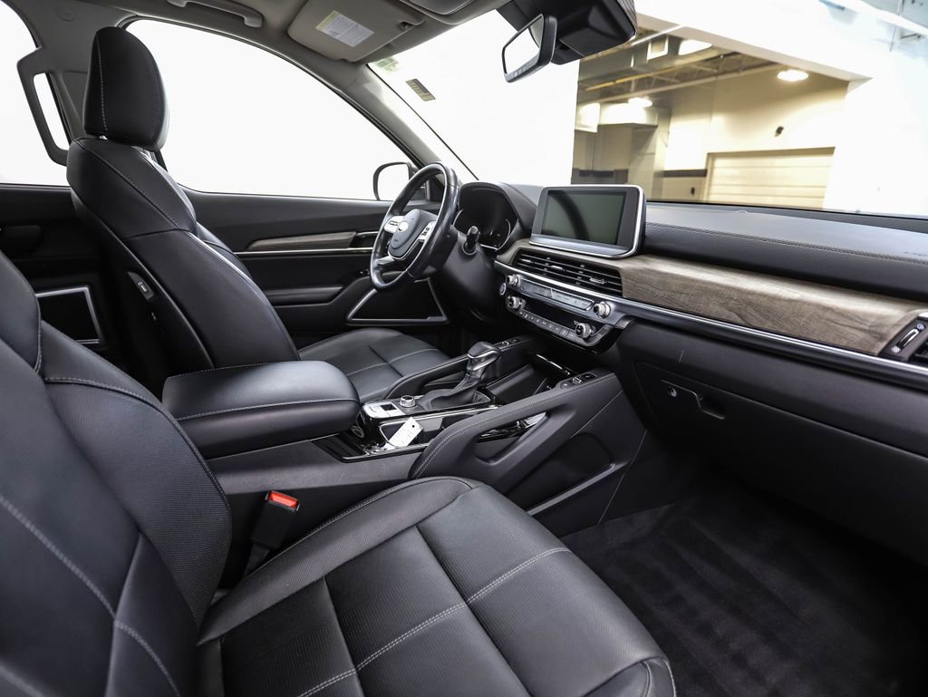 Used 2021 Kia Telluride EX w/ EX Premium Package AWD/4WD image 34