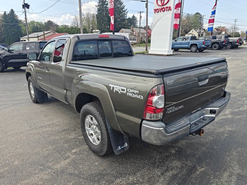 Used 2014 Toyota Tacoma 4x4 Access Cab V6 w/ TRD Off-Road Package image 6