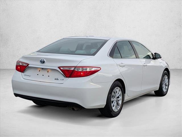 Used 2017 Toyota Camry LE image 5