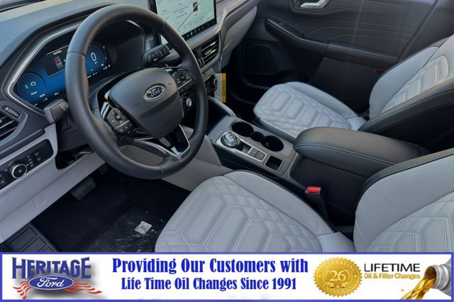 New 2024 Ford Escape SE w/ PHEV Premium Package image 7