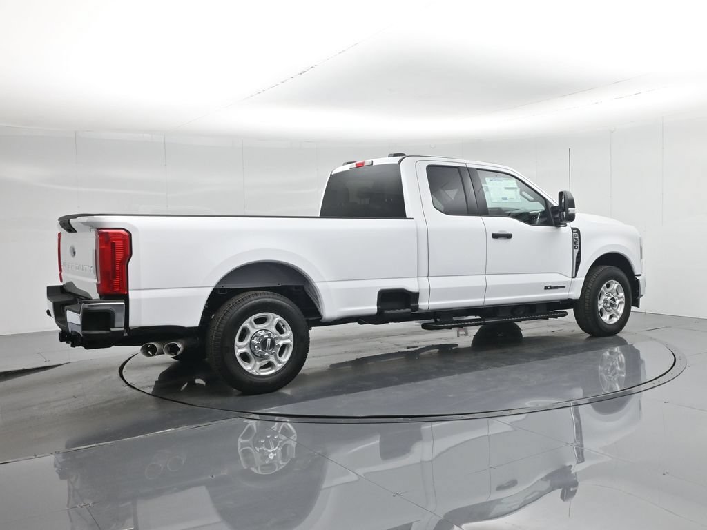 New 2026 Ford F350 XLT RWD image 27