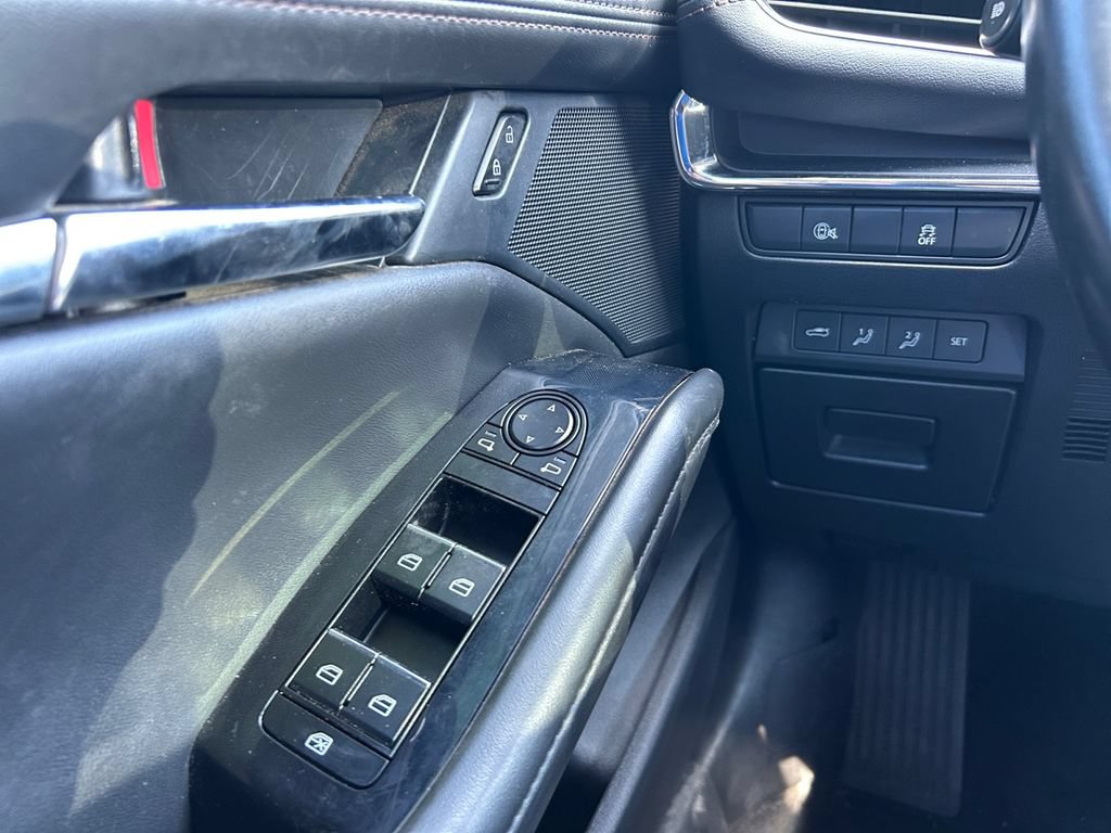Used 2024 MAZDA MAZDA3 s FWD image 15