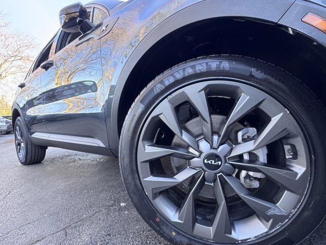 Used 2023 Kia Sorento X-Line EX image 8
