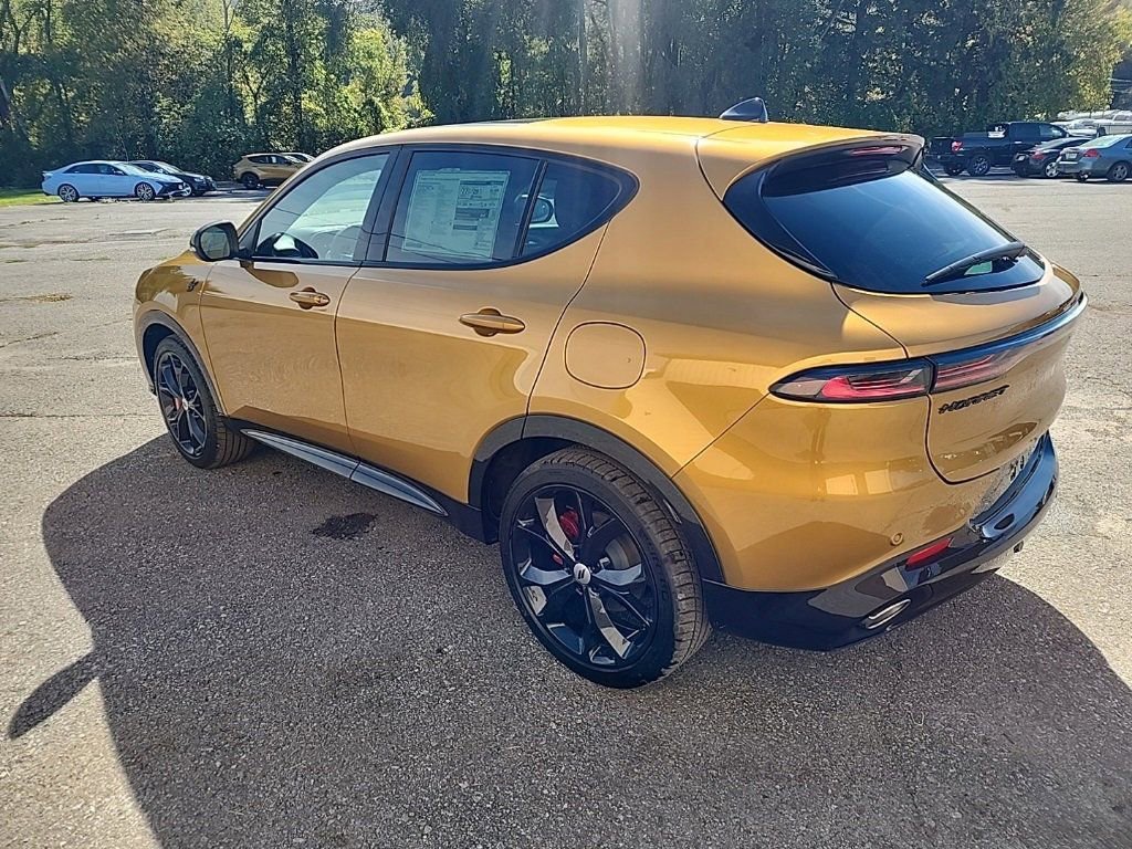 Used 2024 Dodge Hornet R/T Plus image 6