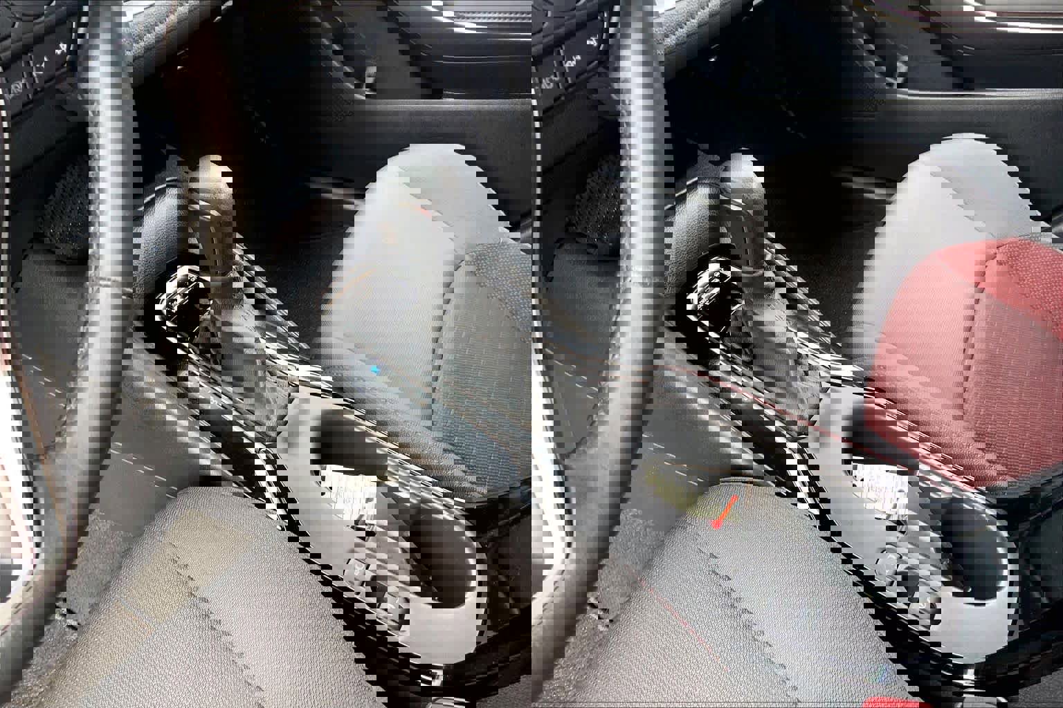 Used 2024 Toyota Corolla SE image 15