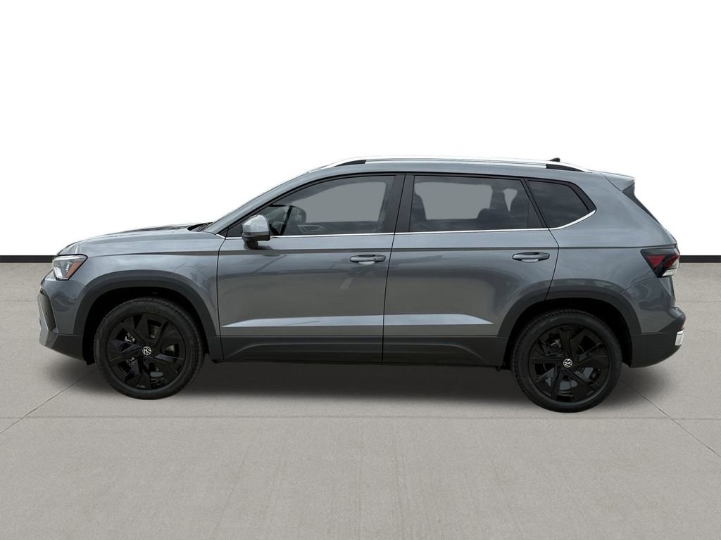 New 2026 Volkswagen Taos SE image 8