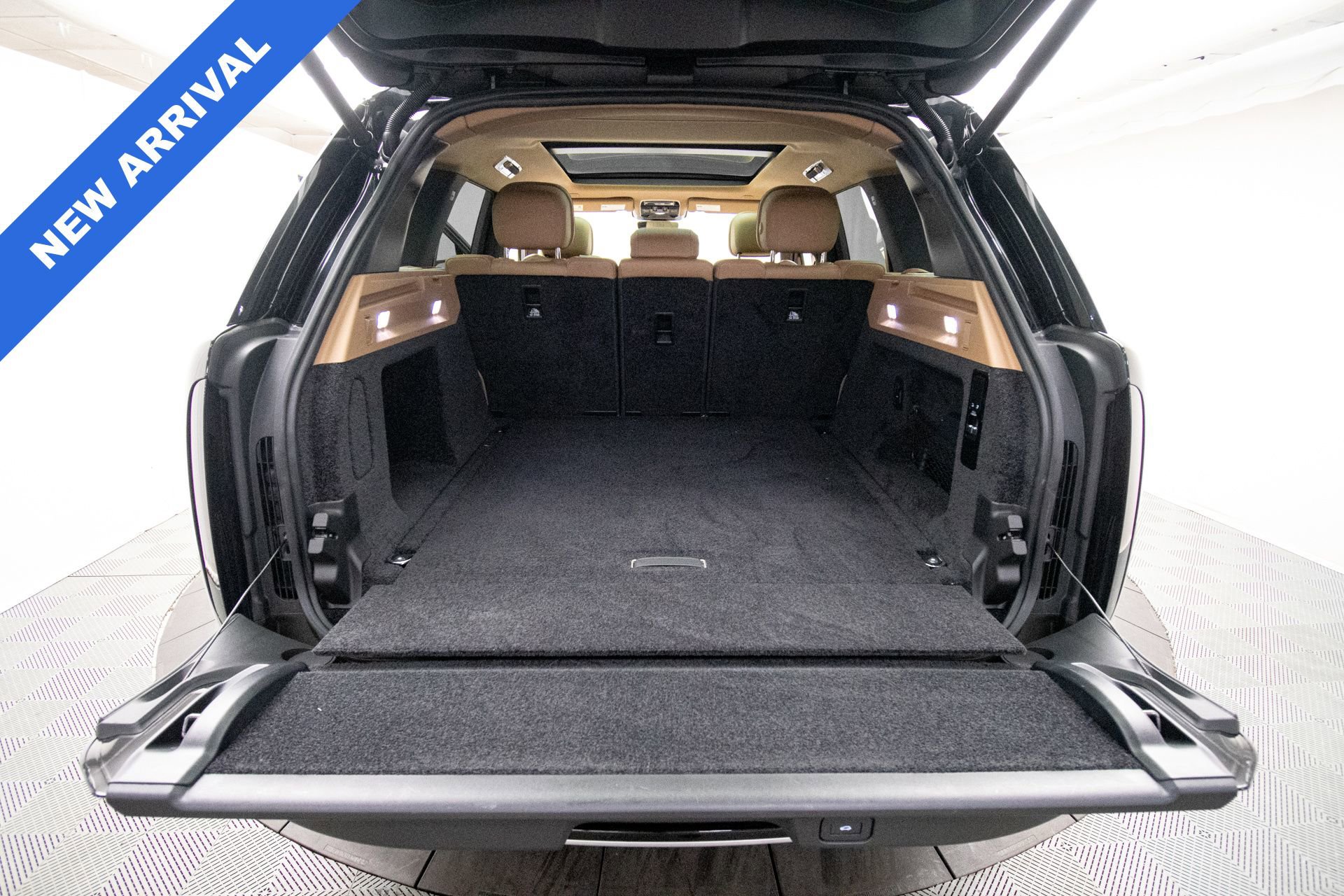 Used 2023 Land Rover Range Rover SE AWD/4WD image 32
