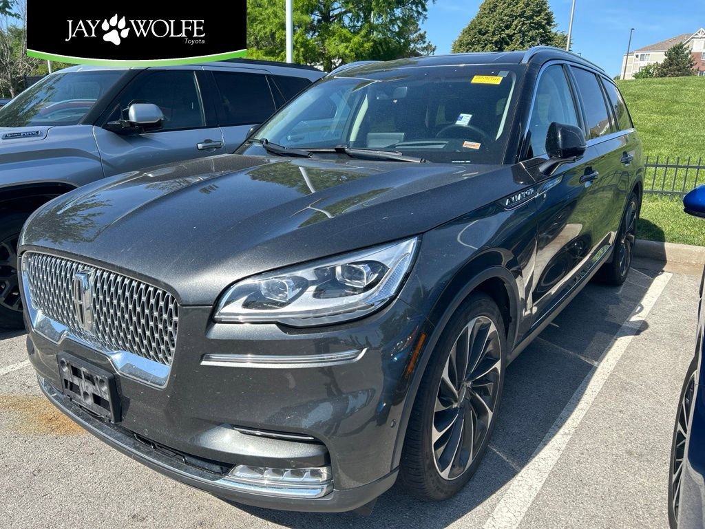 Used 2020 Lincoln Aviator Reserve w/ Equipment Group 202A AWD/4WD image 1