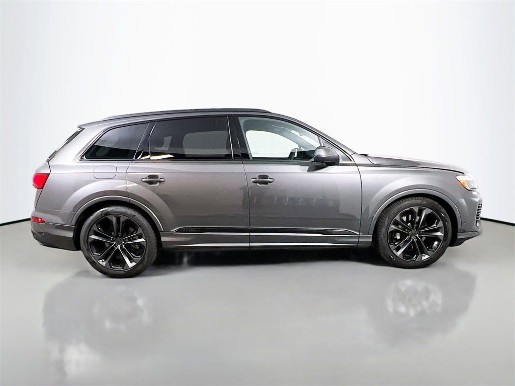 New 2026 Audi Q7 3.0T Premium Plus AWD/4WD image 8