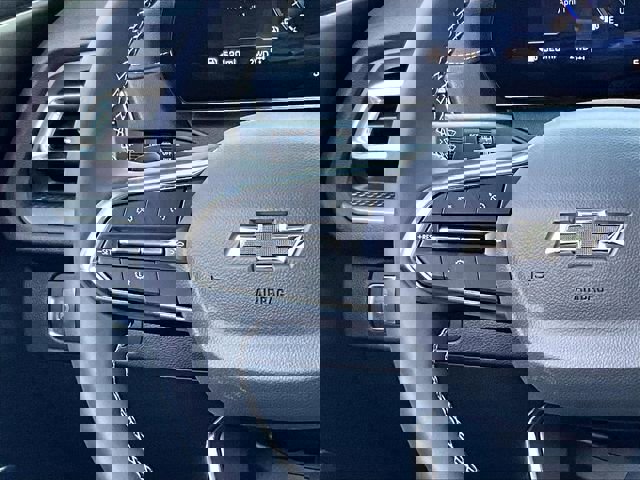 New 2026 Chevrolet Traverse LT w/ Midnight/Sport Edition image 17