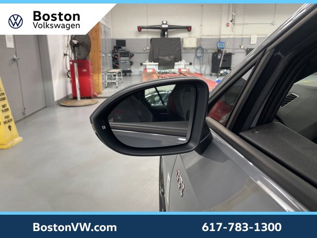 New 2025 Volkswagen GTI Autobahn image 8