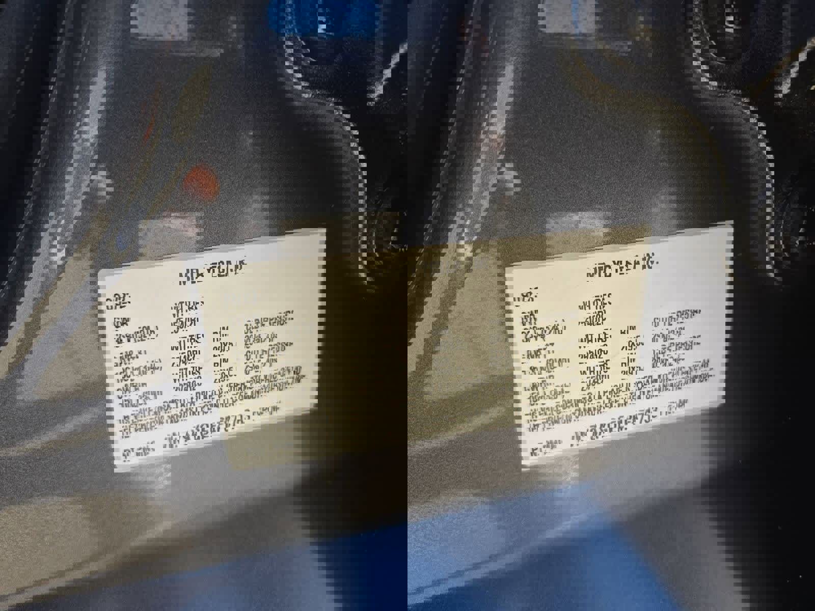 Used 2023 Tesla Model Y Long Range image 31