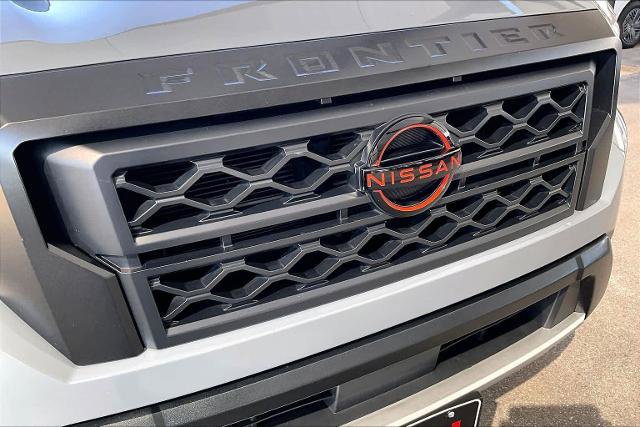 Certified 2022 Nissan Frontier Pro-X w/ Technology Package image 29