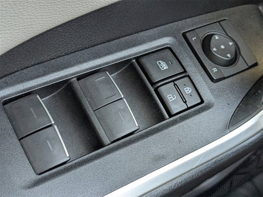 Used 2023 Toyota RAV4 Limited image 25