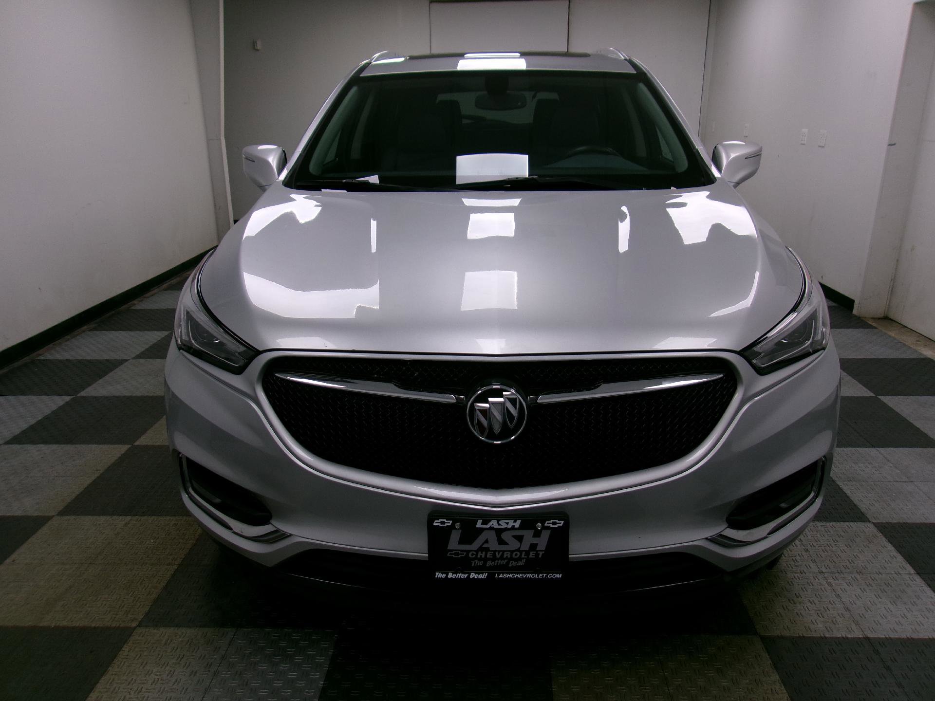 Used 2021 Buick Enclave Essence image 16