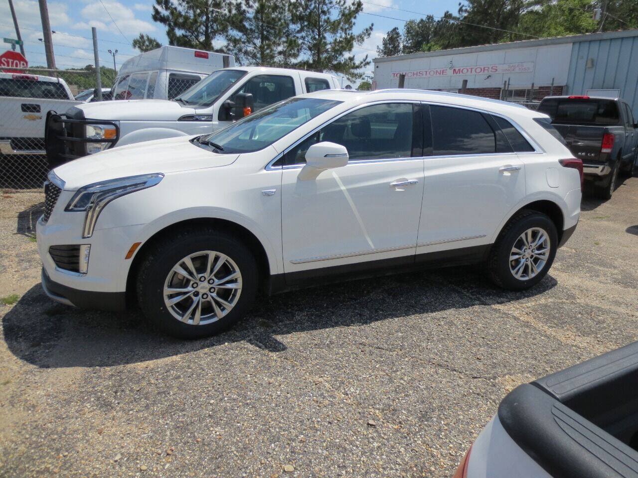 Used 2020 Cadillac XT5 Premium Luxury FWD image 1
