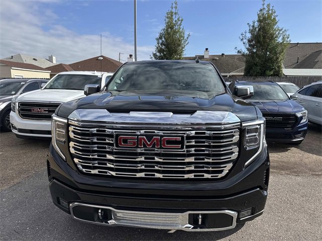 Used 2024 GMC Sierra 1500 Denali w/ Denali Reserve Package image 2