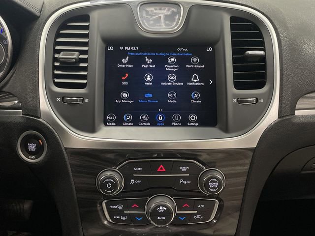 Used 2021 Chrysler 300 Touring L image 8