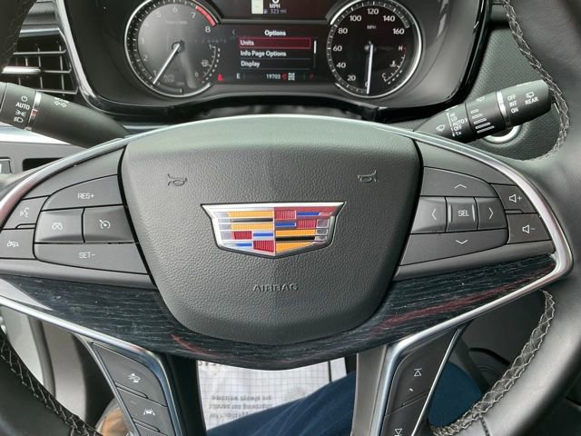 Used 2025 Cadillac XT5 Premium Luxury image 26