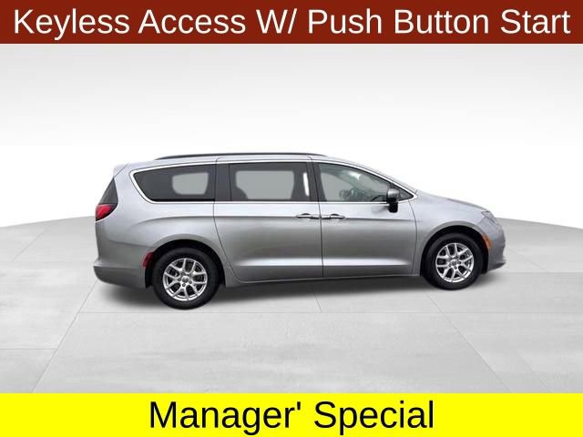 Used 2020 Chrysler Voyager Lxi image 8