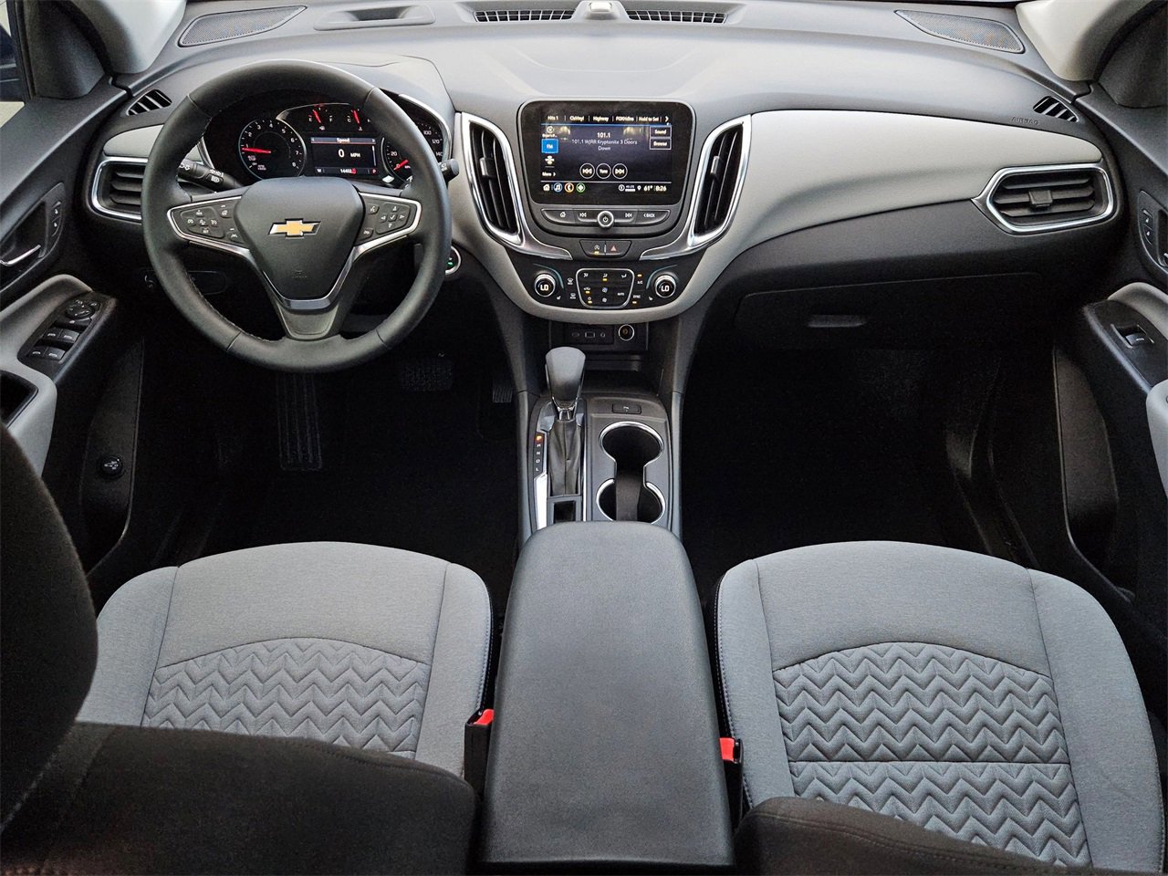 Used 2024 Chevrolet Equinox LT image 20