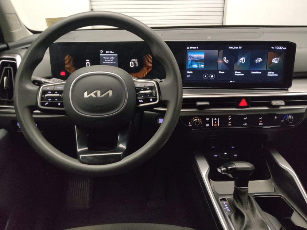 Used 2024 Kia Sorento LX FWD image 22