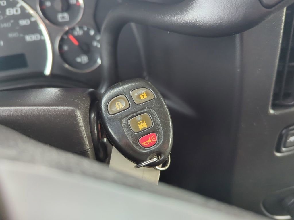 Used 2014 Chevrolet Express 3500 Extended image 29