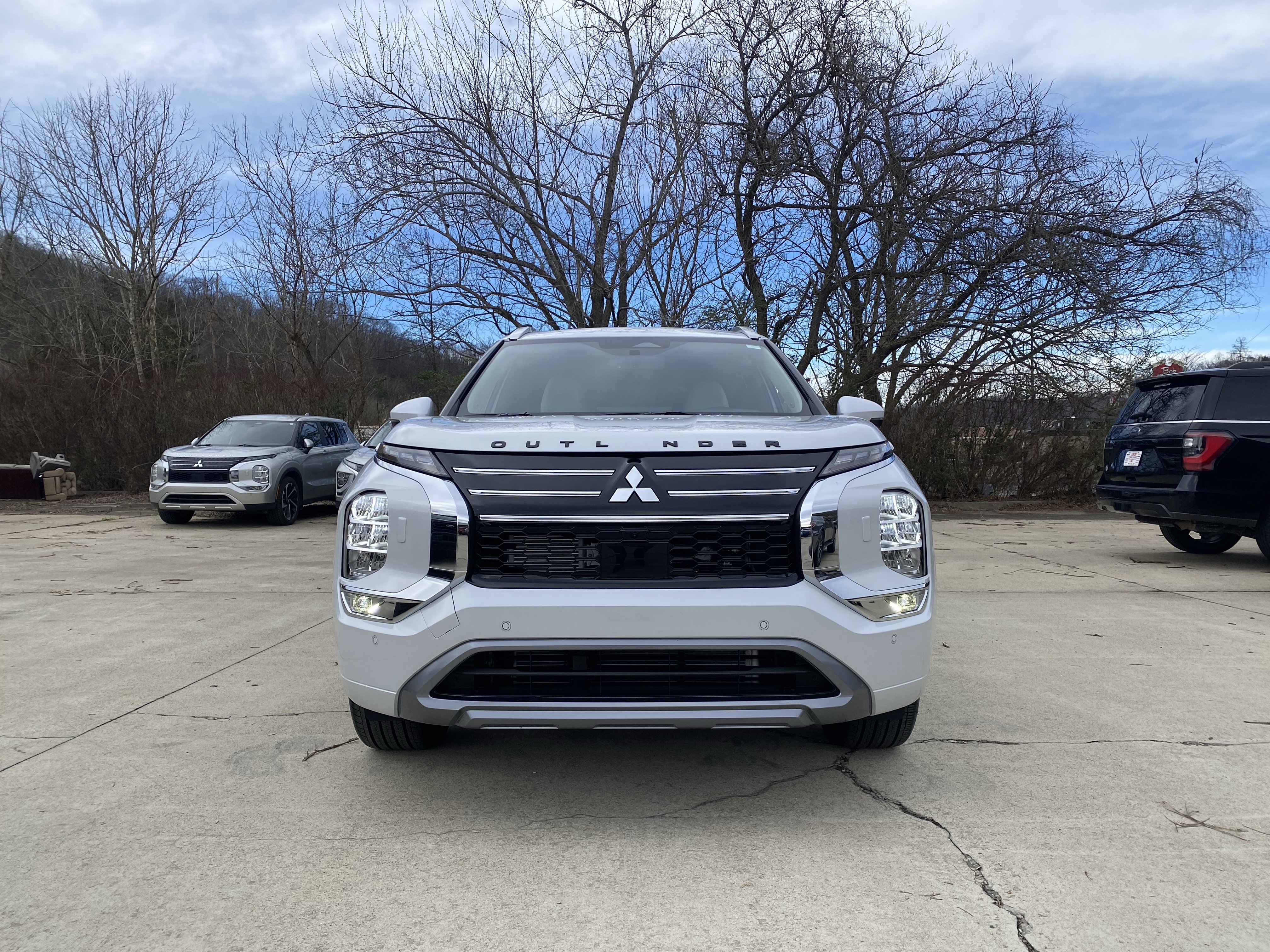 New 2026 Mitsubishi Outlander SEL image 39