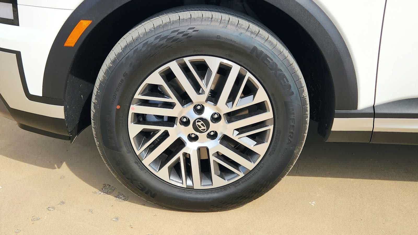 New 2026 Hyundai Palisade SEL FWD image 8