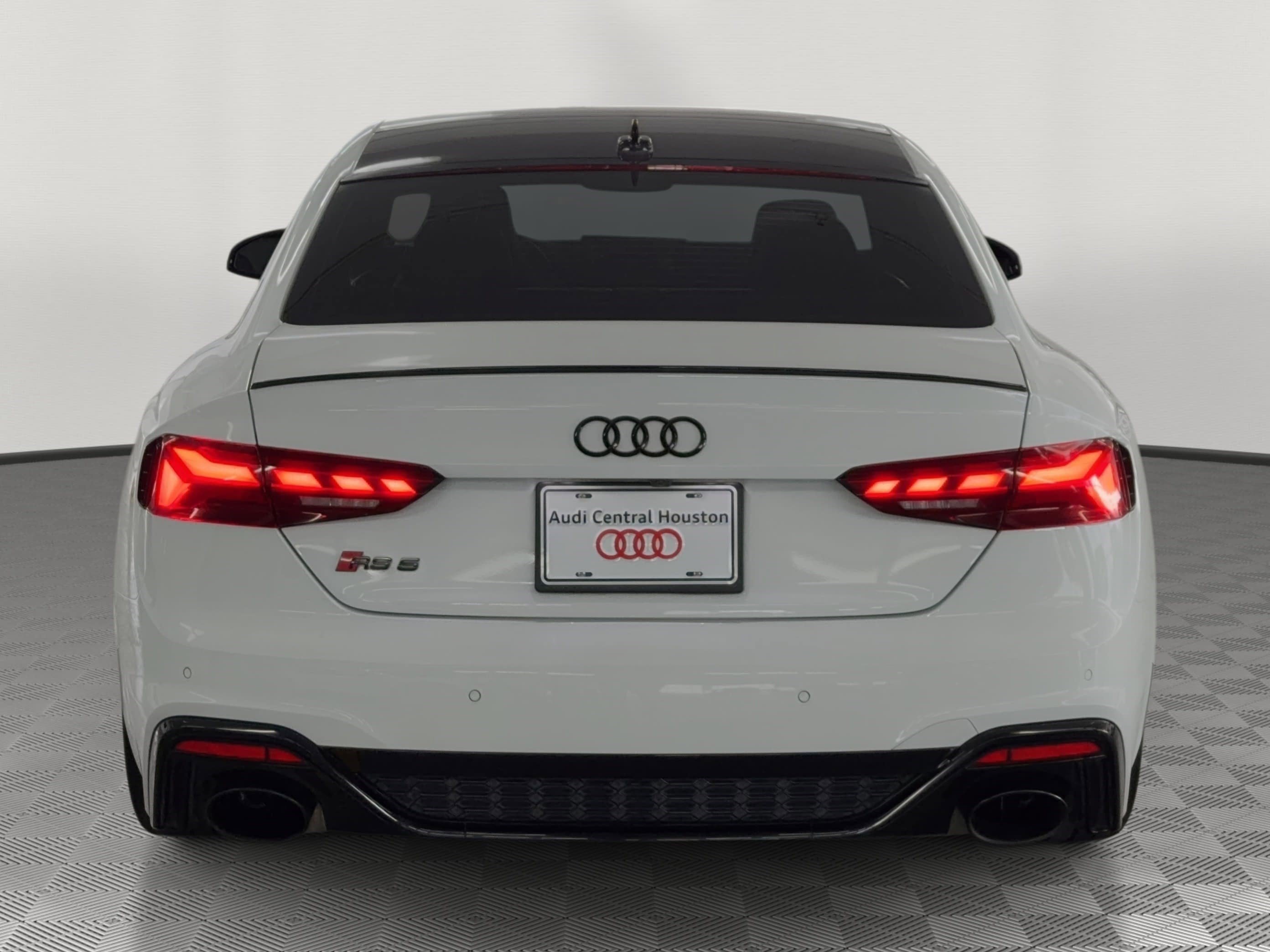 Used 2021 Audi RS 5 w/ Dynamic Package AWD/4WD image 10