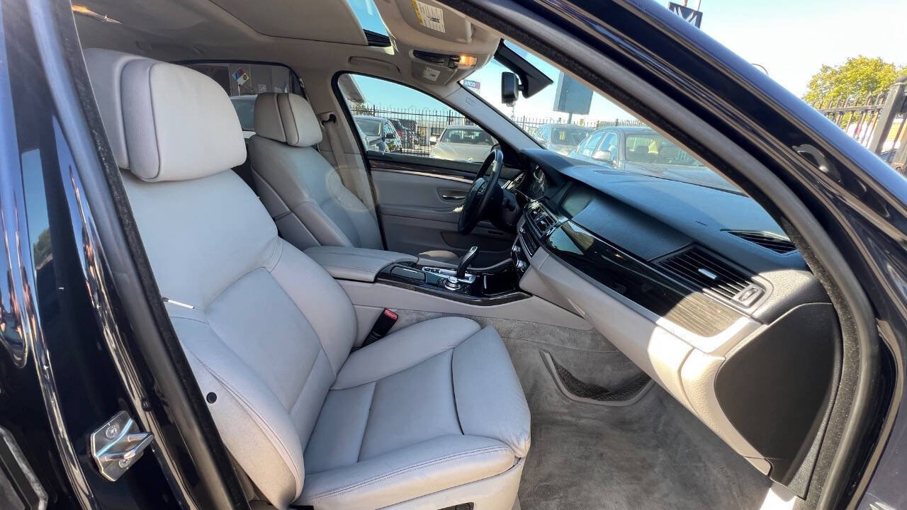 Used 2013 BMW 535i Sedan RWD image 17