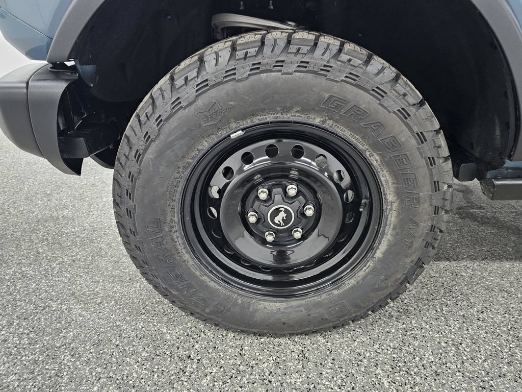 Used 2022 Ford Bronco Black Diamond AWD/4WD image 8