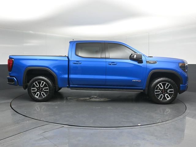 Used 2023 GMC Sierra 1500 AT4 w/ AT4 Premium Package AWD/4WD image 8