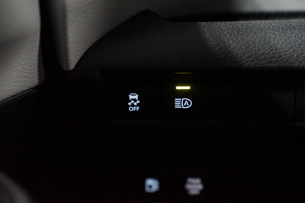 New 2026 Toyota Sienna XLE FWD image 24