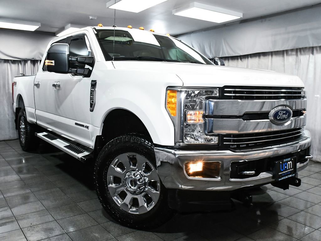 Used 2017 Ford F350 Lariat w/ Lariat Ultimate Package image 3