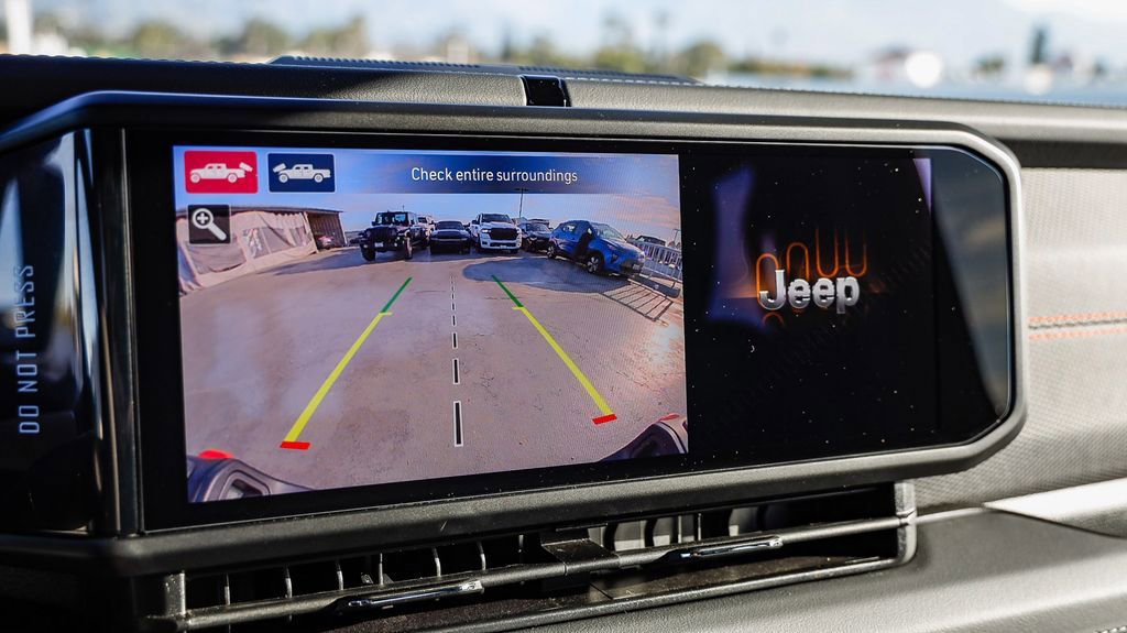 New 2026 Jeep Gladiator Rubicon AWD/4WD image 29