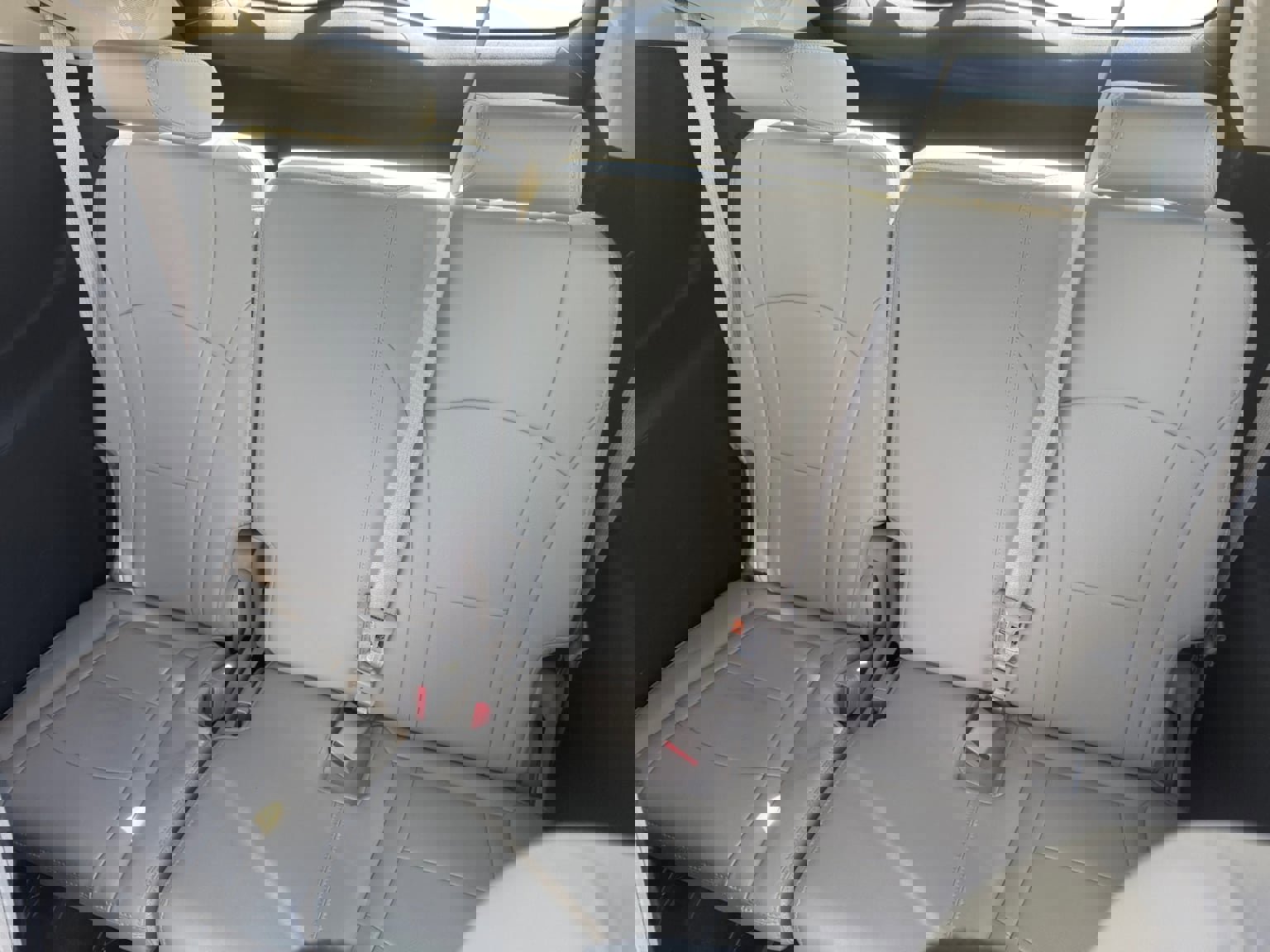 Used 2021 Buick Enclave Essence w/ Sport Touring Edition image 16