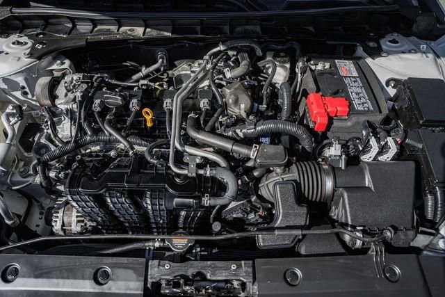 Used 2023 Nissan Altima 2.5 SV w/ SV Premium Package image 18