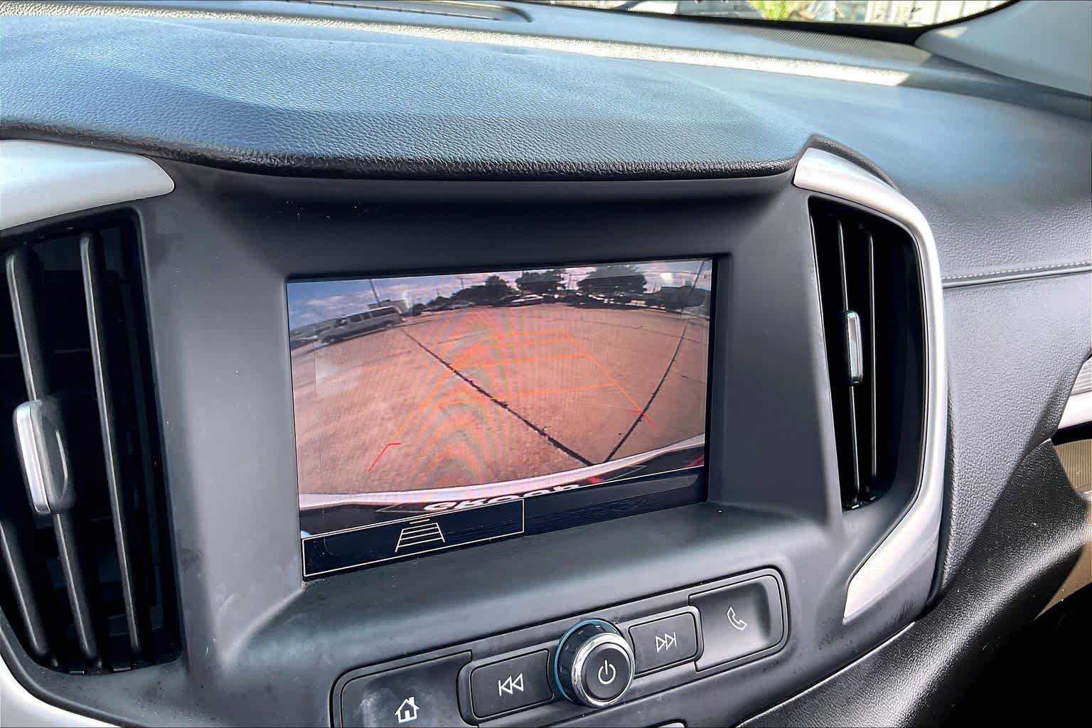 Used 2024 GMC Terrain SLE FWD image 53
