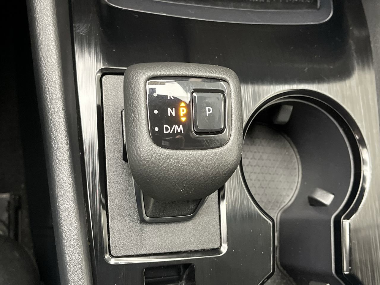 Used 2023 Nissan Rogue SV AWD/4WD image 23