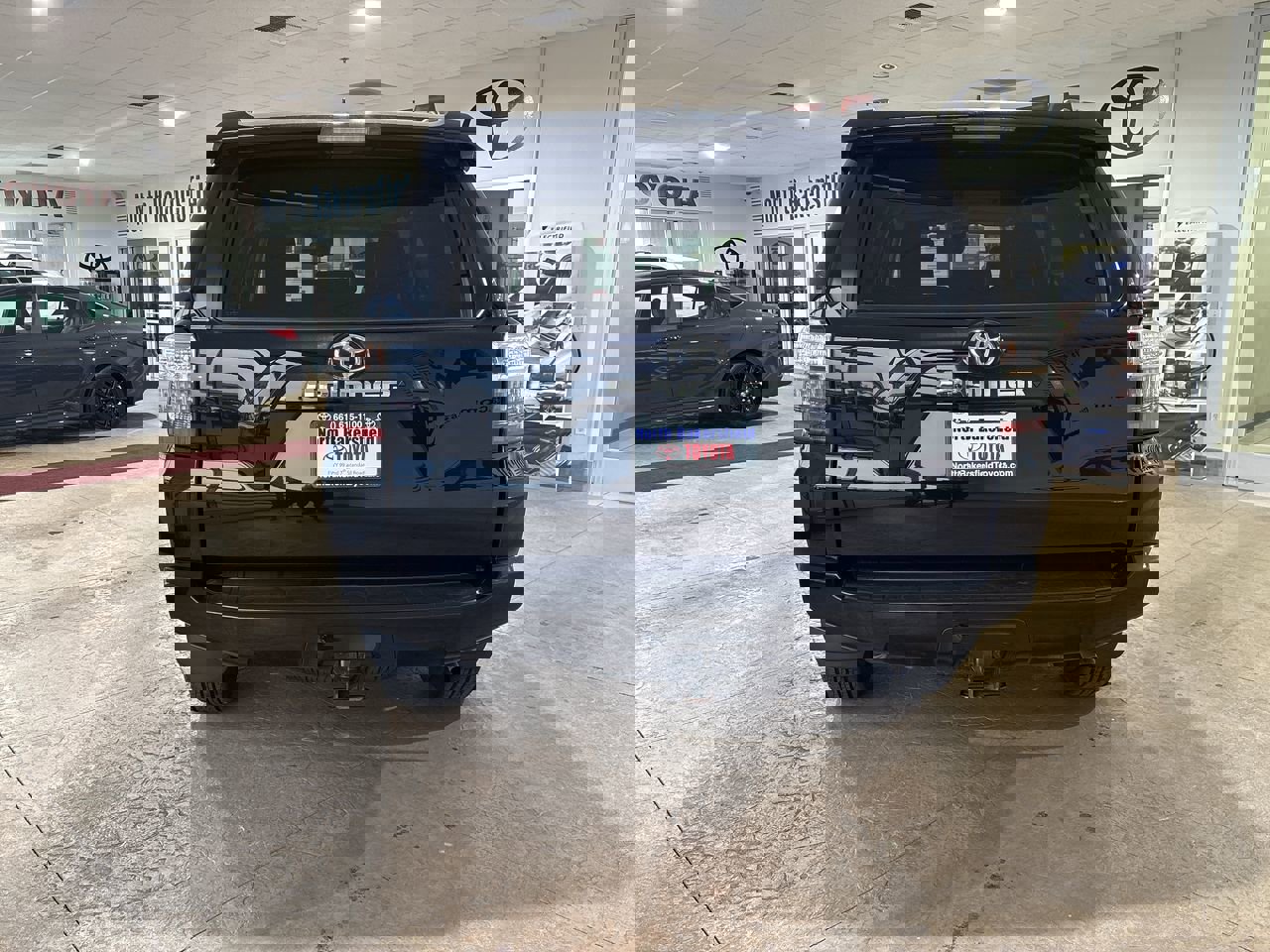 Certified 2024 Toyota 4Runner SR5 Premium image 9