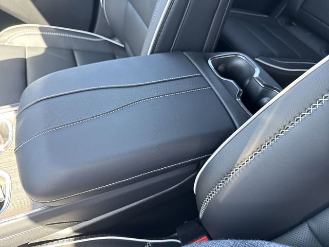 New 2026 GMC Acadia Denali w/ Super Cruise Package FWD image 21
