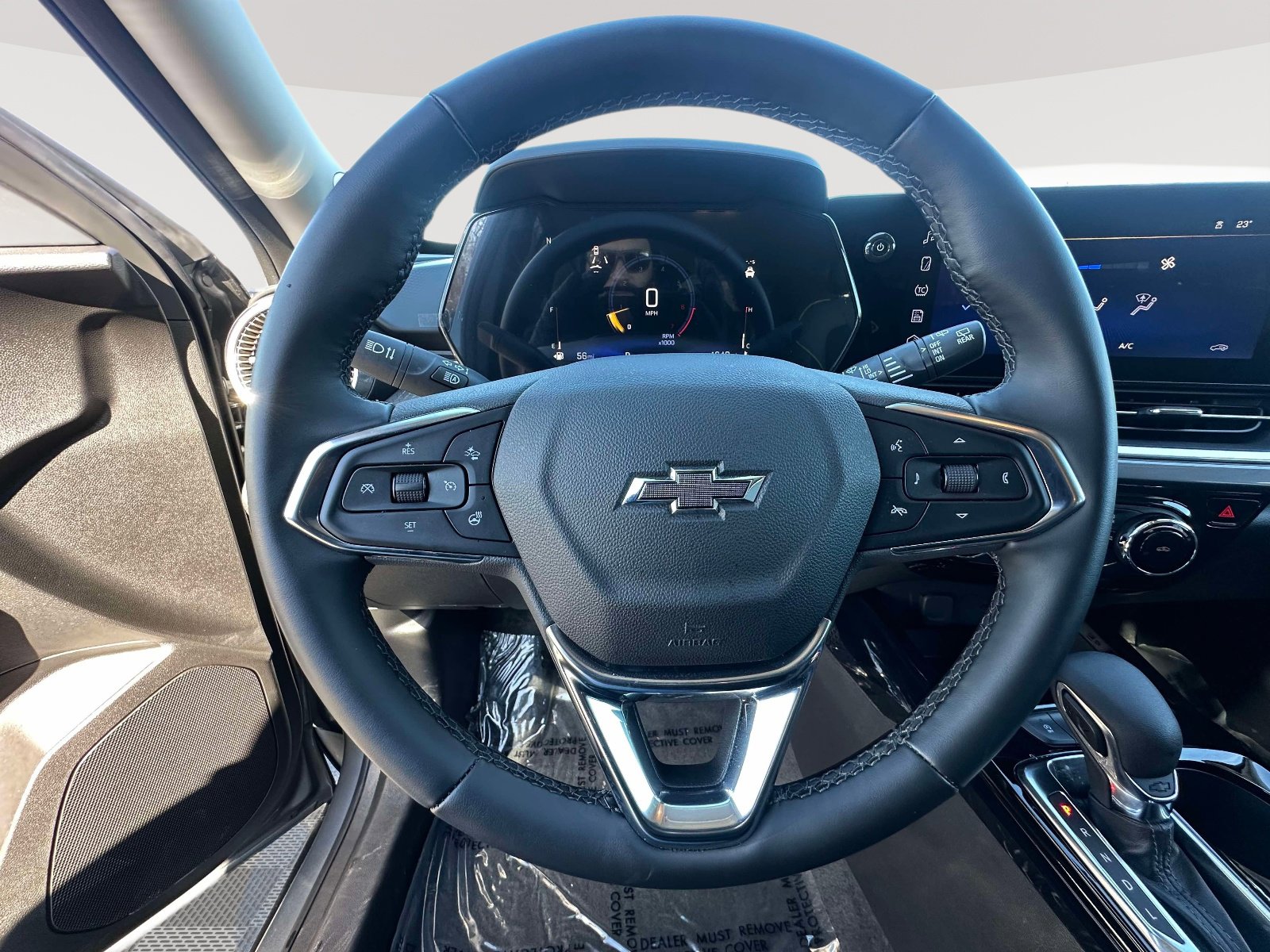 Certified 2025 Chevrolet Trax ACTIV w/ Driver Confidence Package image 15