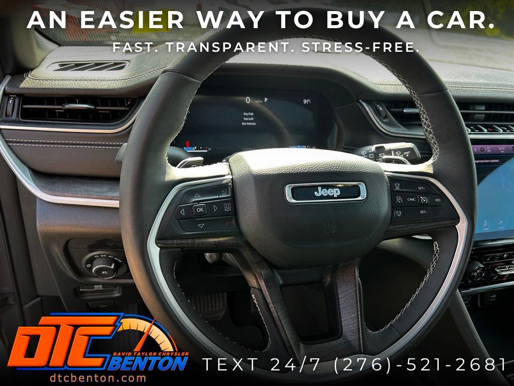 Used 2025 Jeep Grand Cherokee L Limited w/ Luxury Tech Group II AWD/4WD image 15