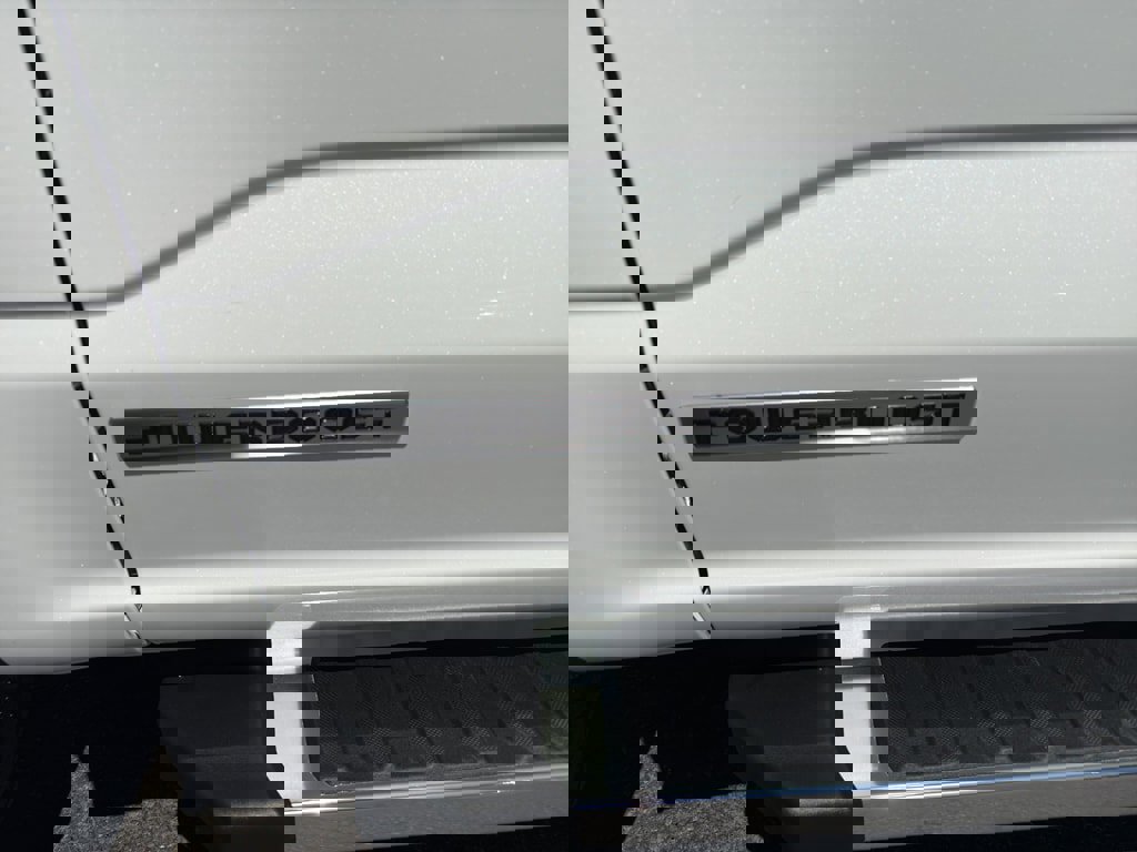 New 2025 Ford F150 Lariat w/ Equipment Group 501A Mid image 10